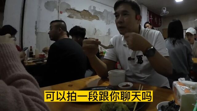 揭阳市有一家饮食小店每天只营业两小时却顾客爆满