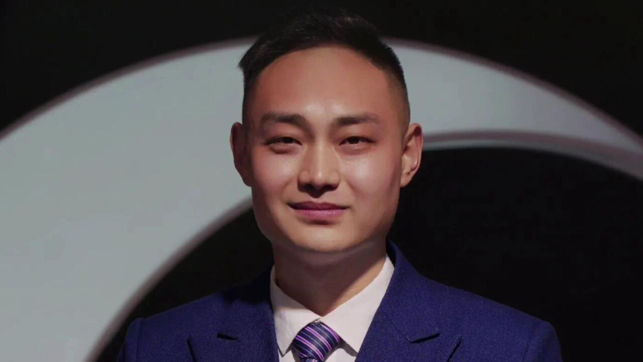 主持人张涛家中晕倒去世 父母重病卧床儿子才12岁