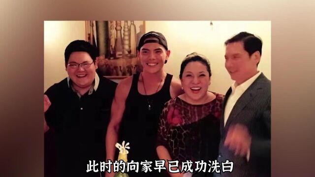 《美人鱼》幕后故事:郑总带资进组,给文章临时加戏意外爆火