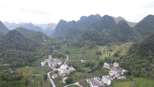 乡村行237 广西南宁马山县云端上的风景