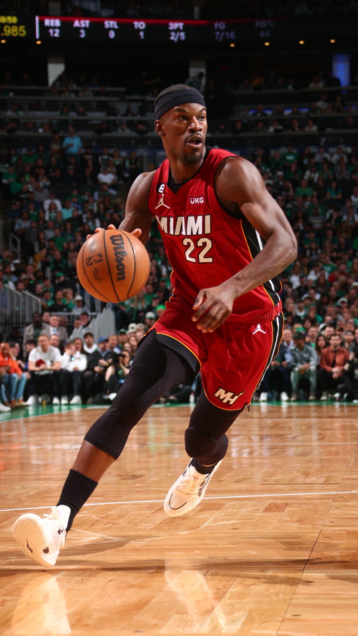 话筒nba | 保罗乔治:巴特勒是季后赛第一球星 他一直在等待这个时刻