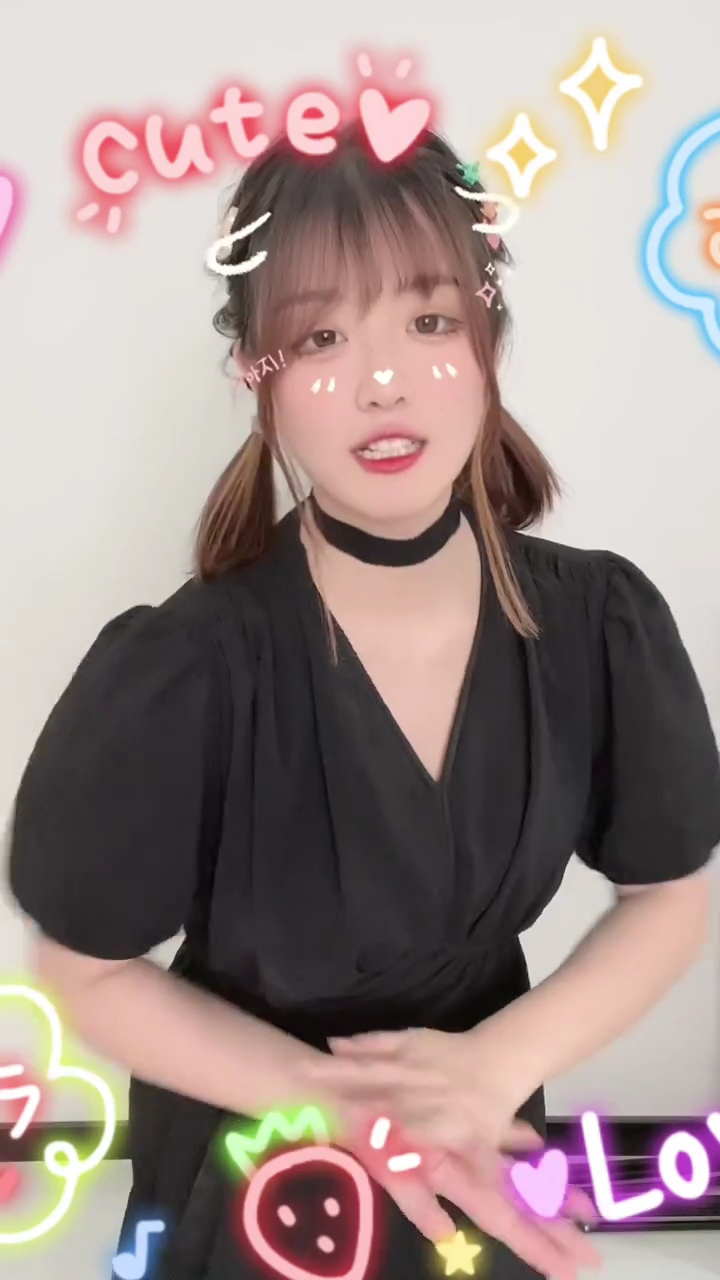 嘿ok超甜手势舞 #羊纸 #依诺 期待和大家见面