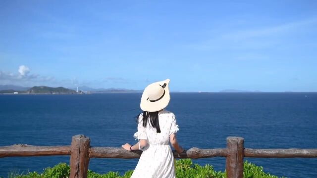 夏日别辜负了海边,沙滩,阳光,趁着初夏好时光去海边旅行,海有一种超能力,那就是可以治愈一切.