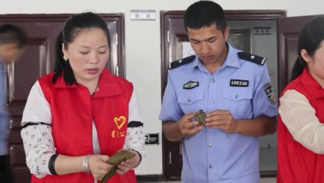 巴楚:浓情端午警民情