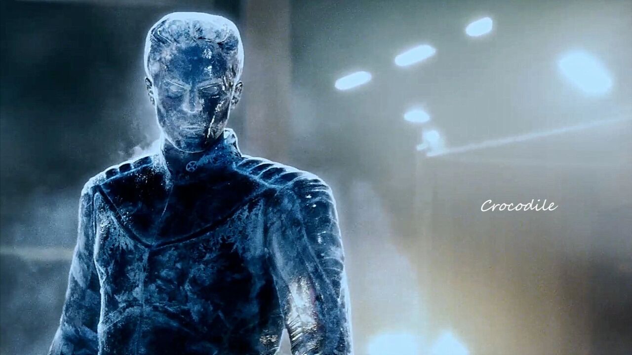 冰人:我可是欧米伽级别的变种人,你火人也敢跟我打!