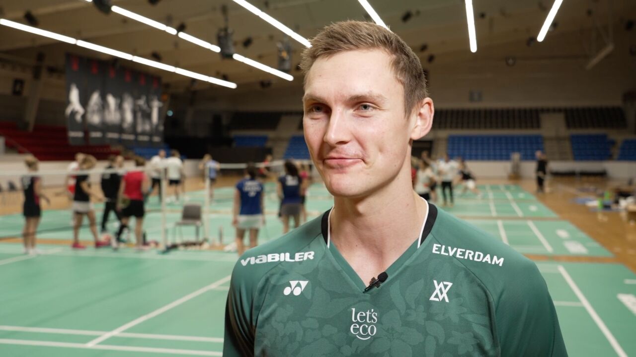 中文对话丹麦名将安赛龙:羽毛球世锦赛前压力很大 期待与中国选手过招