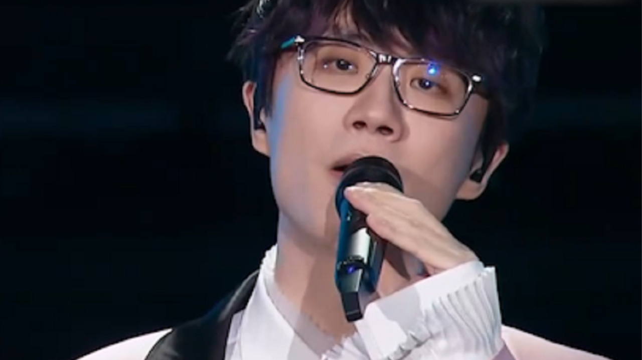 许嵩演唱《如约而至》,温柔嗓音,与音乐约定未来的美好!