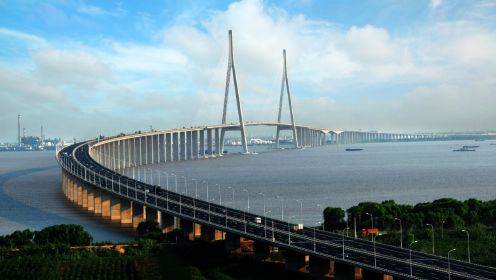 《了不起的工程·中国桥》第二季 第1集 苏通长江公路大桥