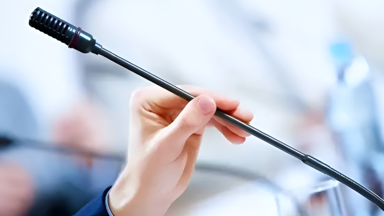 吴亚男已任南部战区司令员