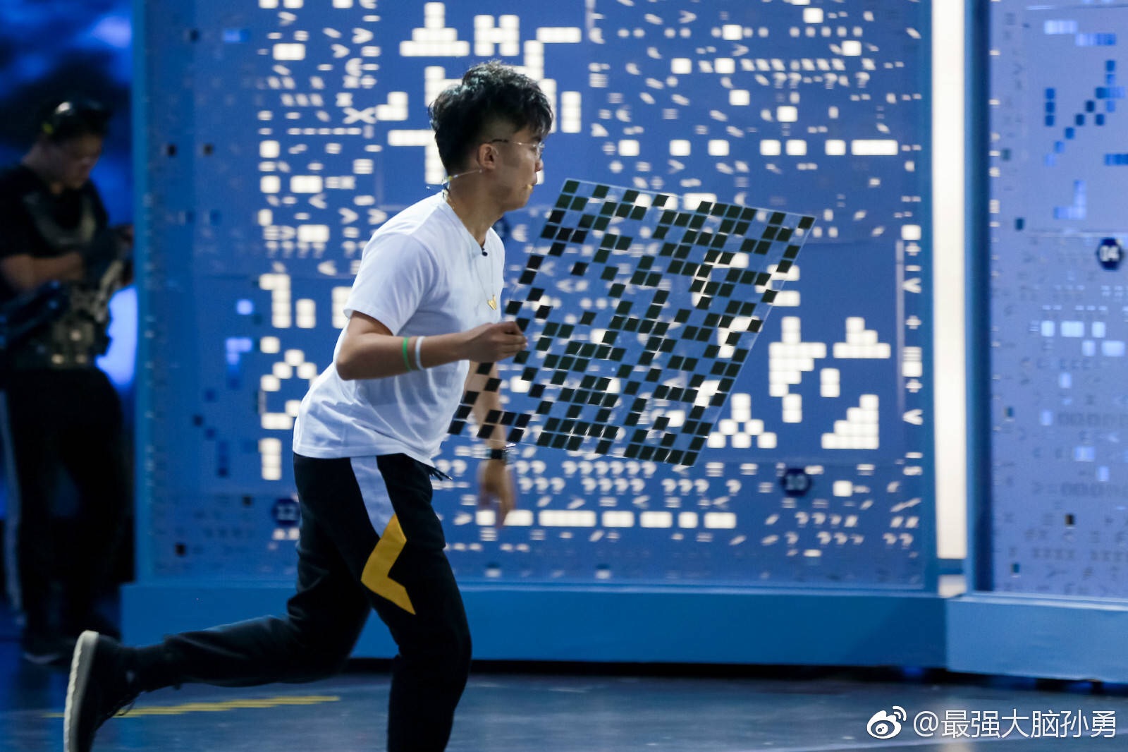 孙飞,勇2020-02-12 查看完整图片 查看完整计