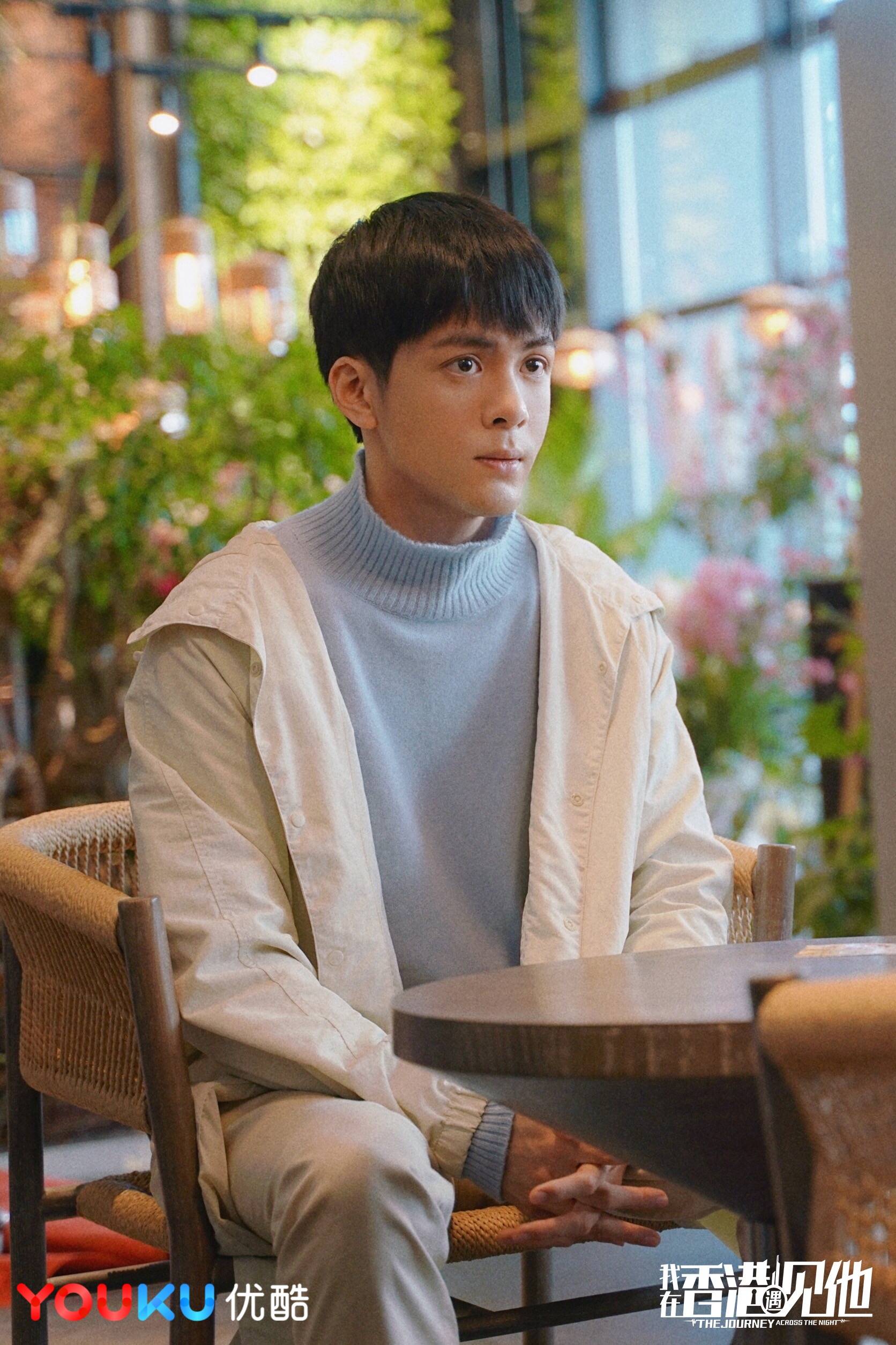 新海报真美!期待小晞的李嘉