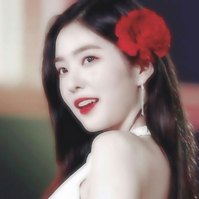 南韩神颜裴珠泫