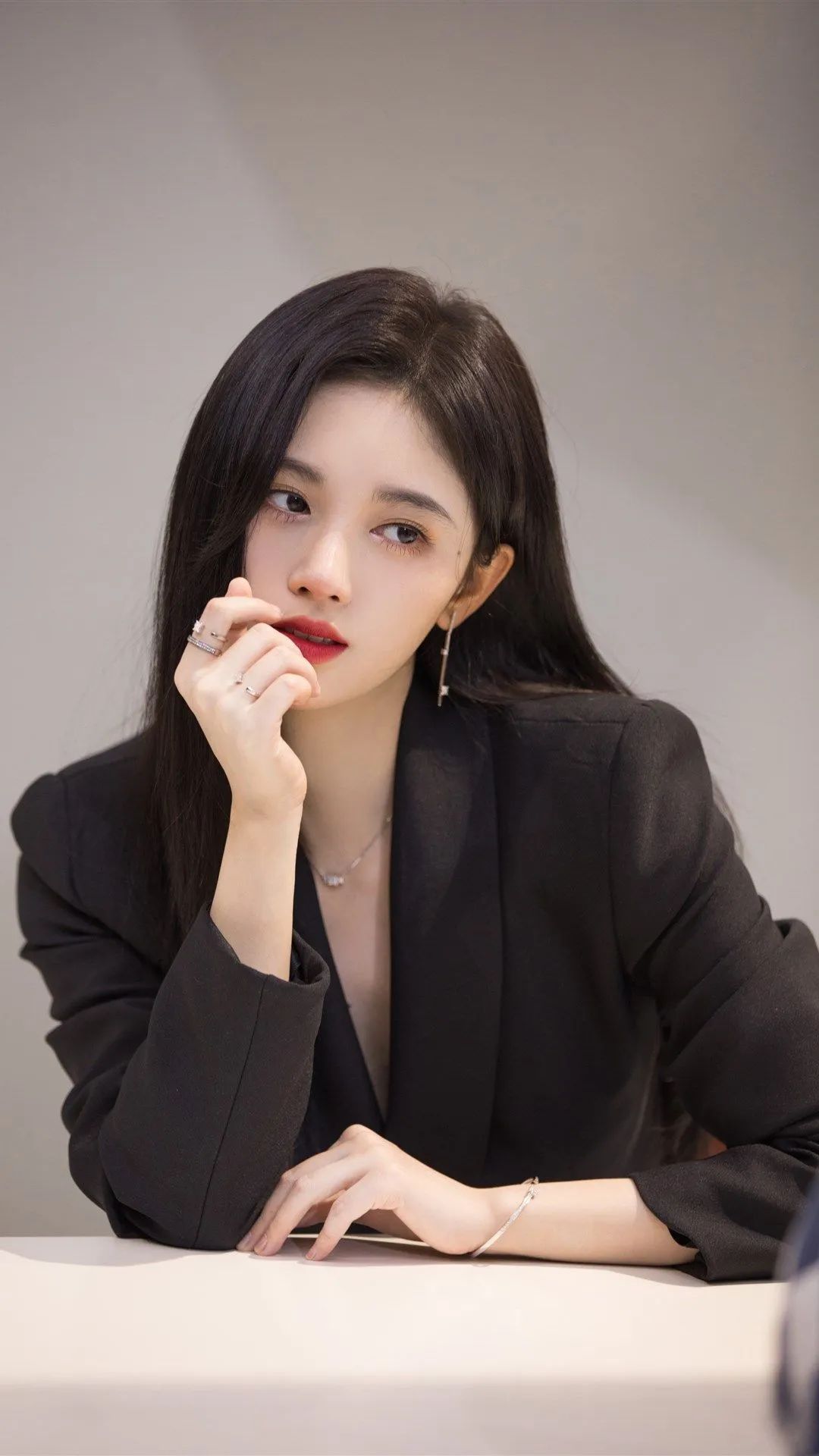 鞠婧祎《爱未央》舞台版pv,美到犯规太可以了