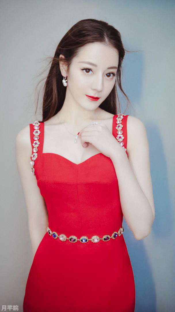 迪丽热巴美图美丽宇宙