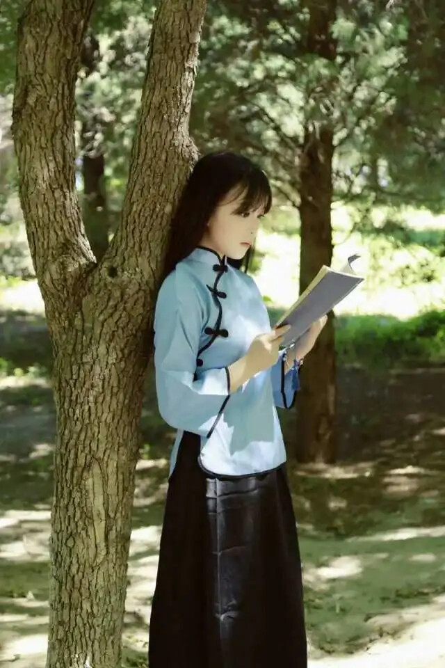 sss小童钱2020-06-01              歌声甜美的格子兮