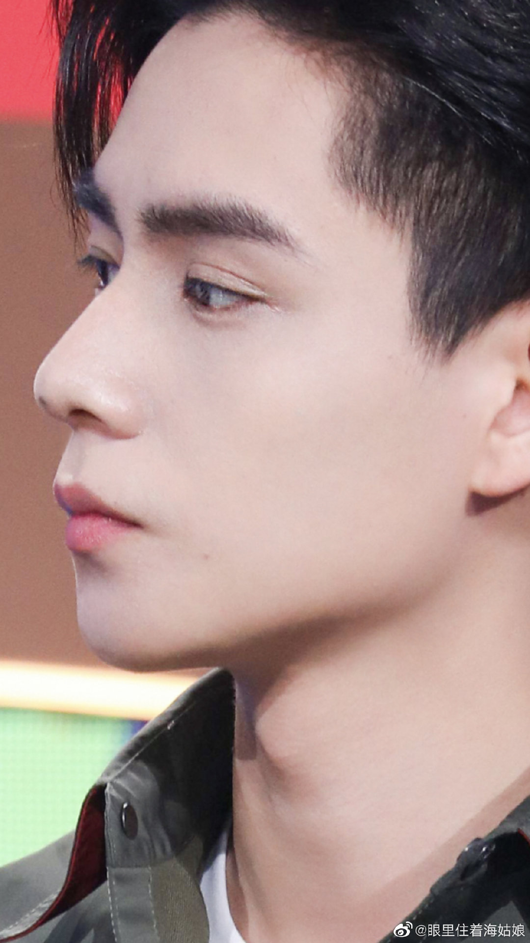 【胡一天】【美图】近距离观看胡天天的神仙颜值