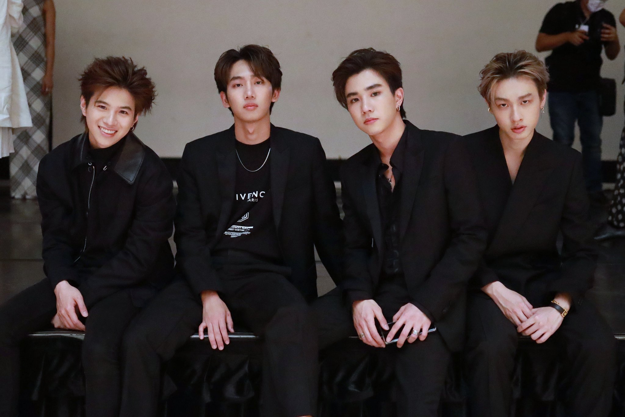 不期而爱kcl红毯