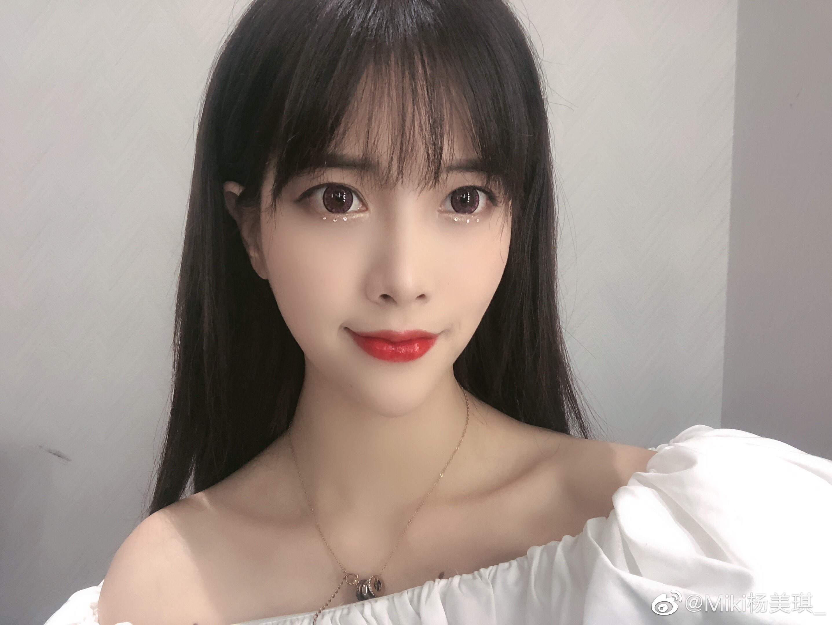 嬉皮笑脸面对人生的难01