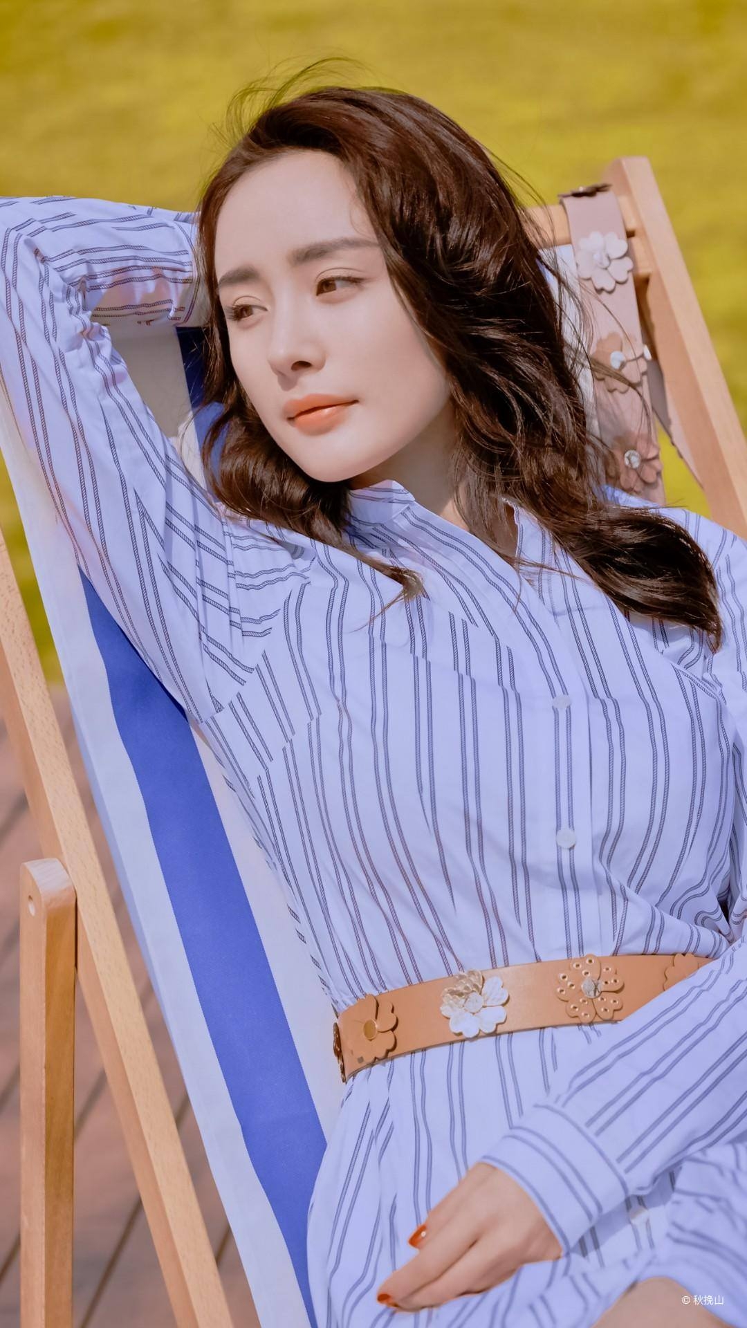 杨幂美图春光乍泄