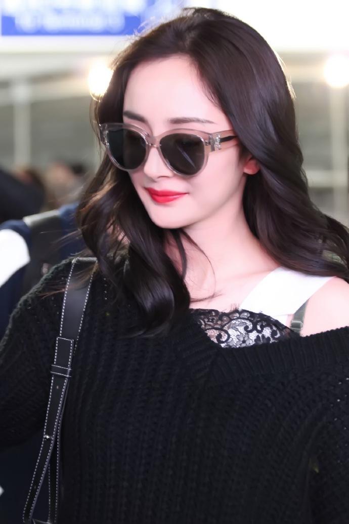 杨幂美图墨镜一戴好酷我好爱
