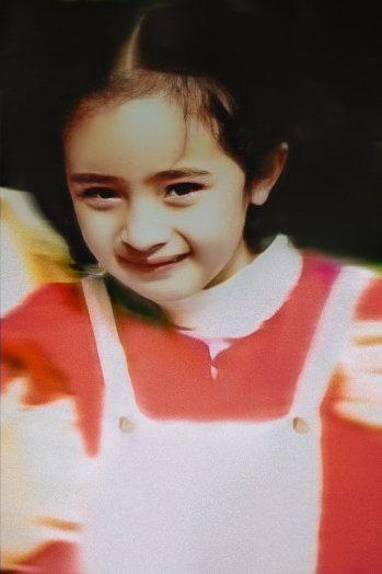 倾心与幂 始终为幂# 杨幂童年照高清图合集
