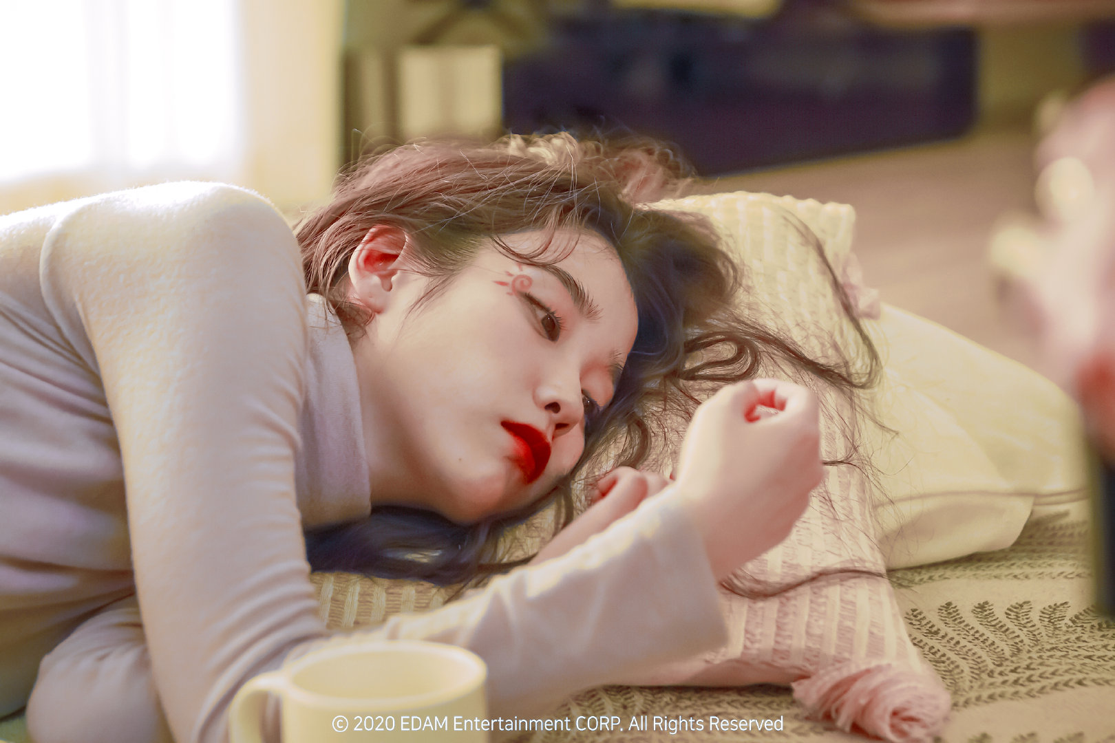 李知恩iu美图eight