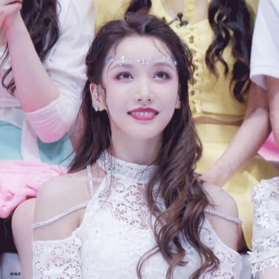 姜贞羽刘些宁光脚跳《时候》_综艺_高清1080p在线观看平台_腾讯视频