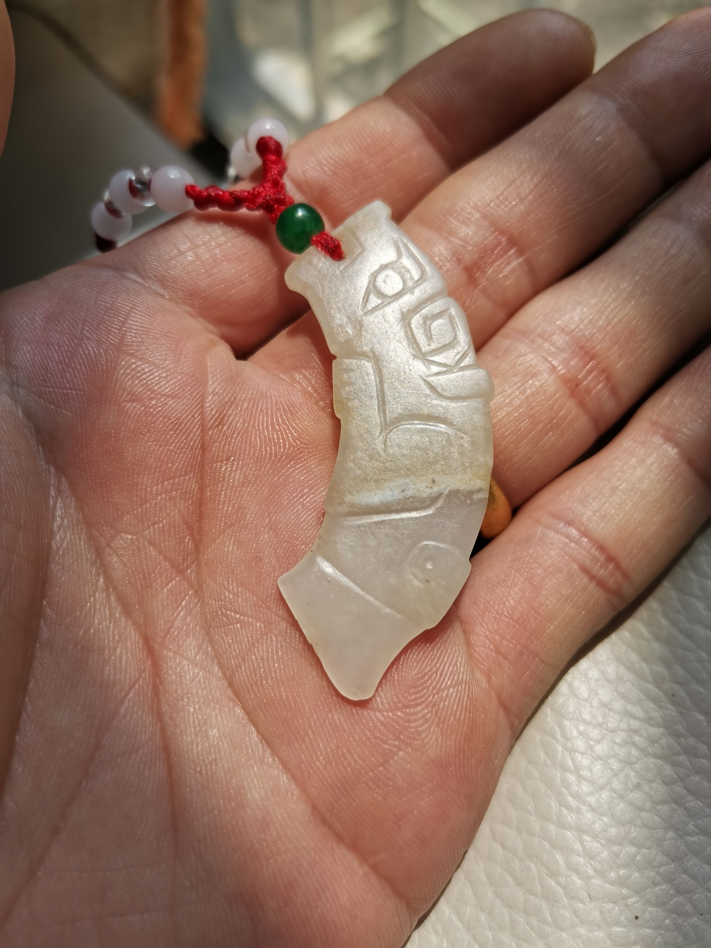 商代和田玉龙形佩