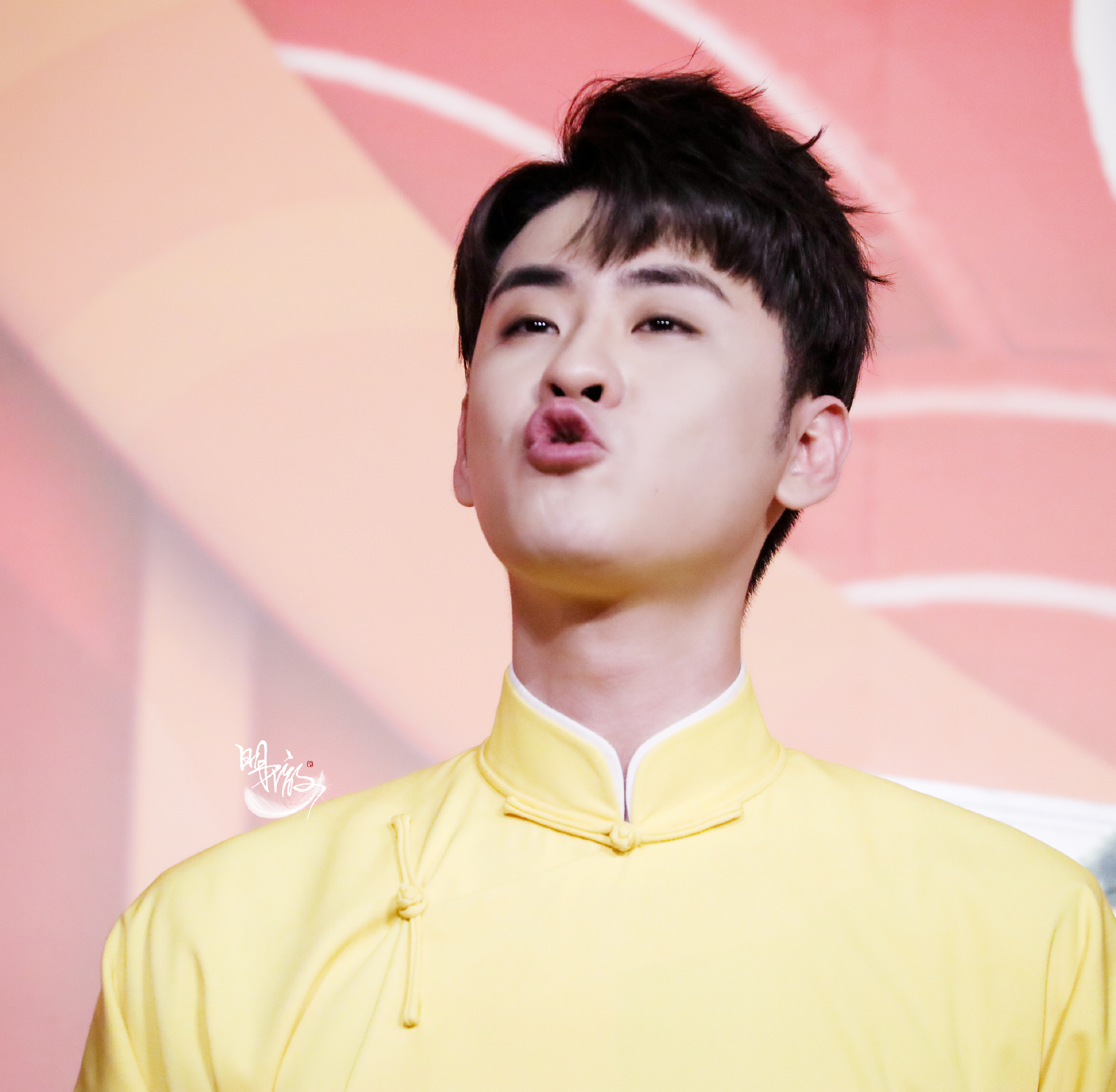 奶黄包真的是见一次爱一次@小辫儿张云雷