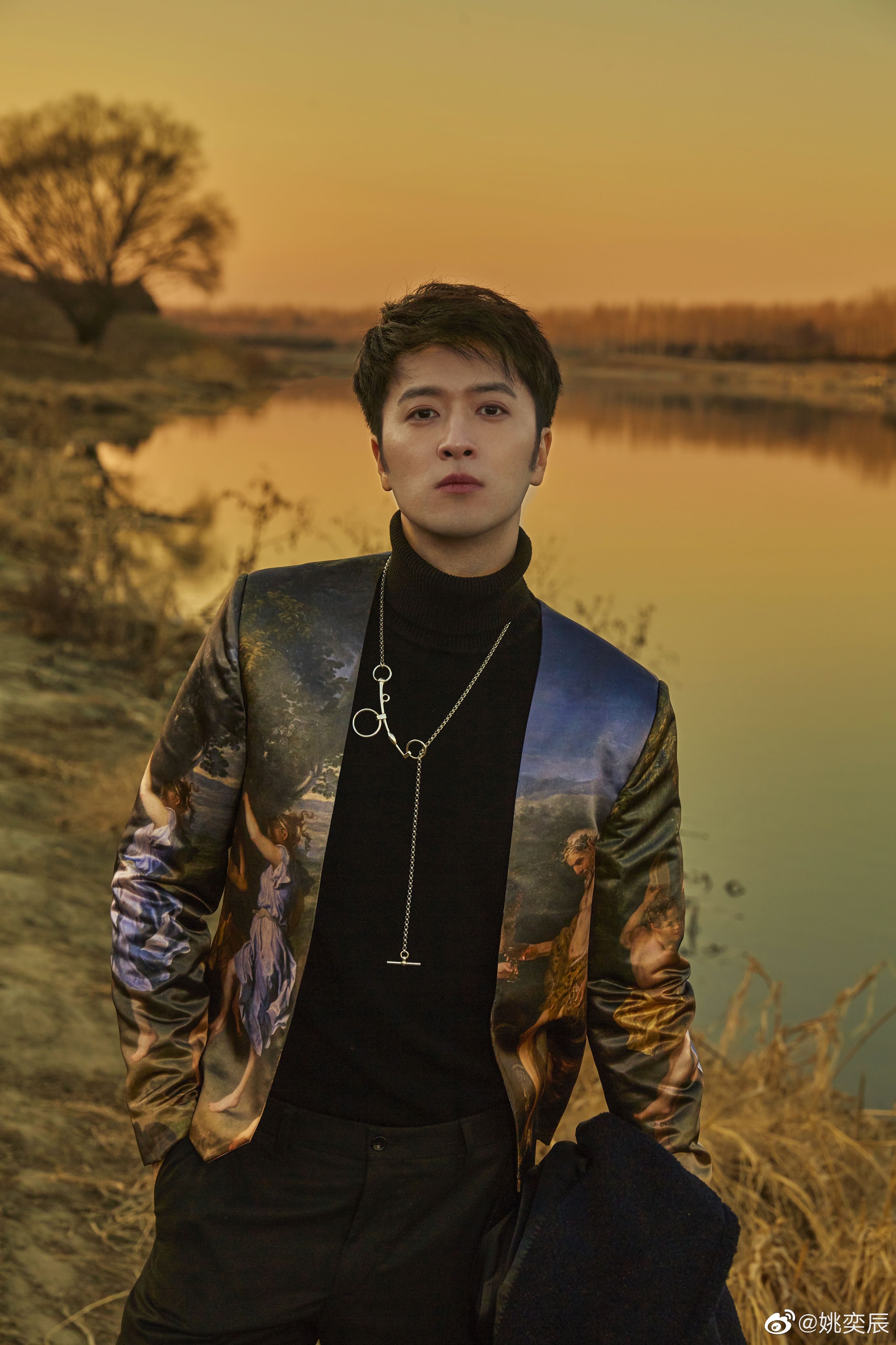 慕然索笑 °-2020-03-13              我喜欢你 就像星星 会永远