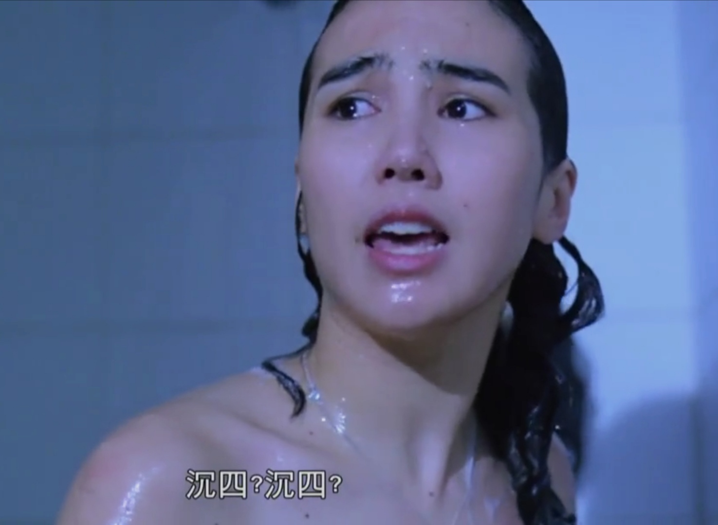 柏安妮小姐姐的惊艳沐浴图
