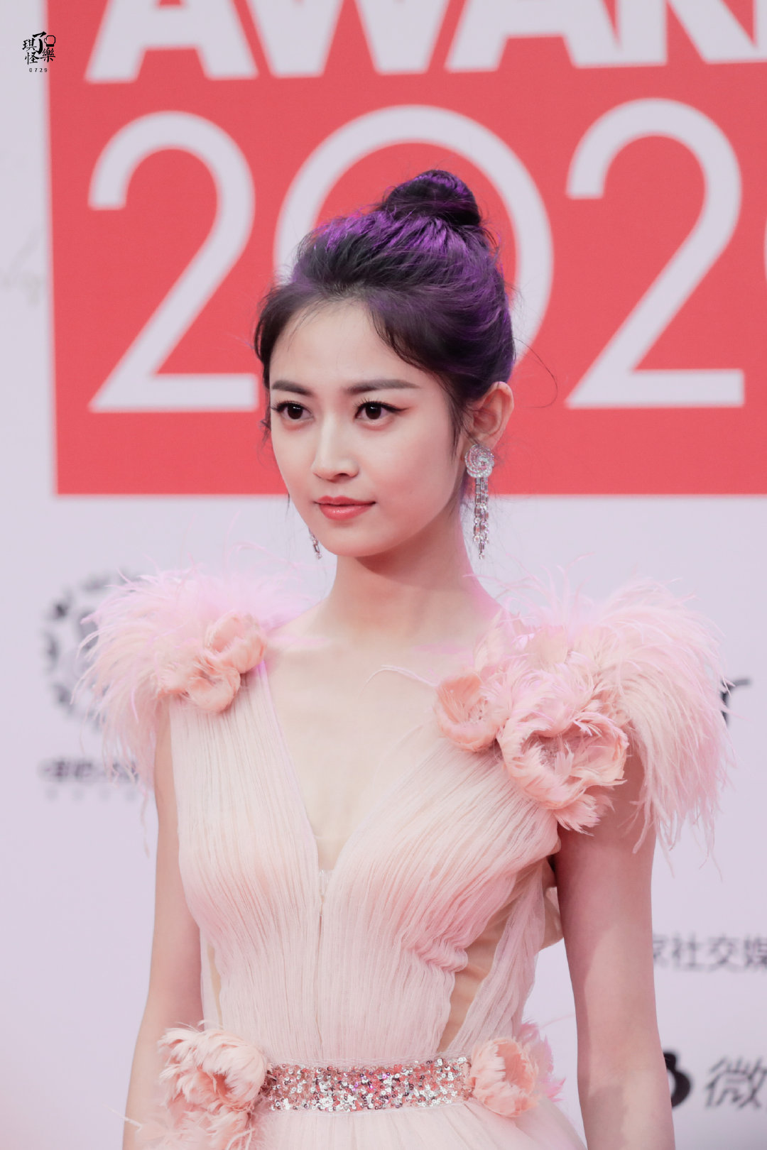 陈钰琪饭拍elle风尚大典红毯