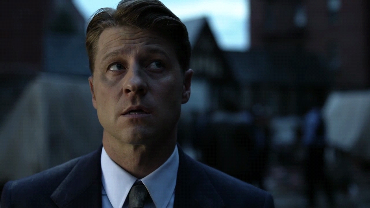 戈登局长嘅表情充满辛酸苦辣