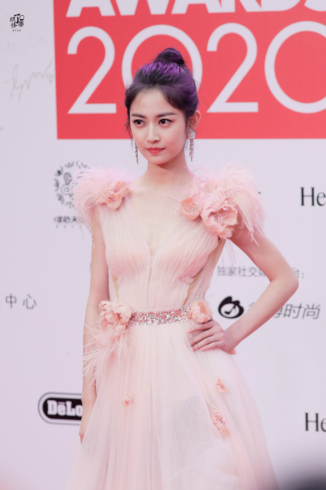 陈钰琪饭拍elle风尚大典红毯