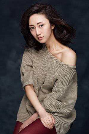 太阳             刘添月和汤唯长的像吗大家喜欢谁