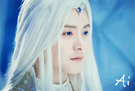 幻城凡世 《幻城凡世》冯绍峰被徐可背后熊抱!太软萌没眼看!