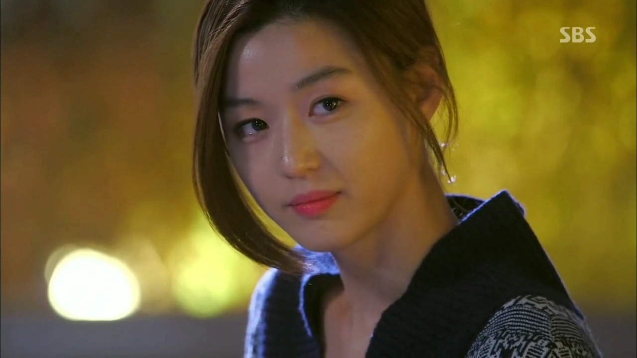 wuli千颂伊好霸气嘅回眸啊