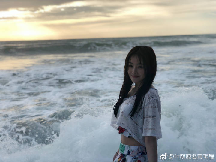 这些都是来自黄玥程的微博图片你们看着最喜欢哪一张